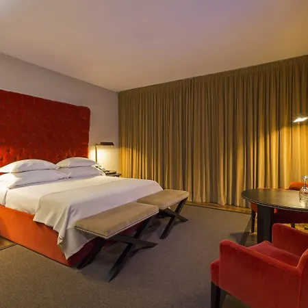 Nau Morgado Golf & Country Club