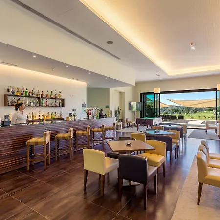 호텔 Nau Morgado Golf & Country Club 4*