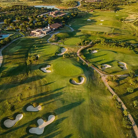 Nau Morgado Golf & Country Club 포티마오