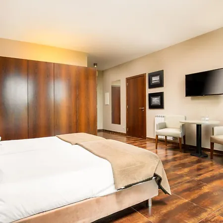 Nau Morgado Golf & Country Club 4*