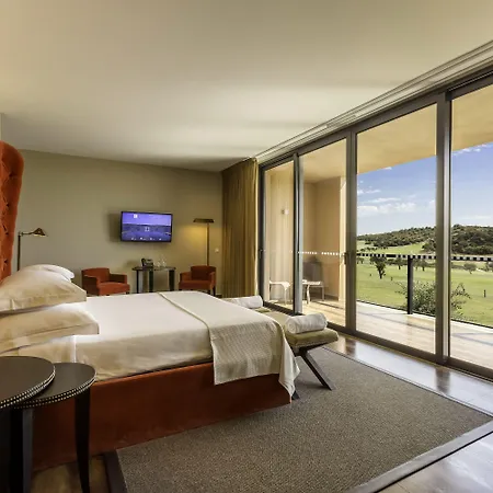 Nau Morgado Golf & Country Club 4* Портіман