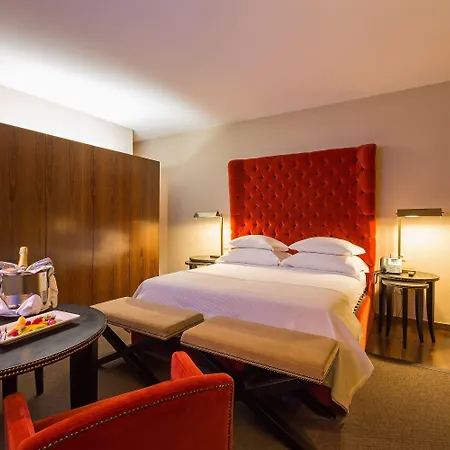 Nau Morgado Golf & Country Club 4* Портіман