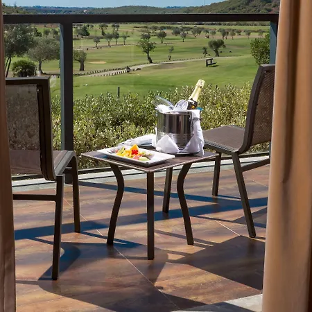 Nau Morgado Golf & Country Club Готель 4*