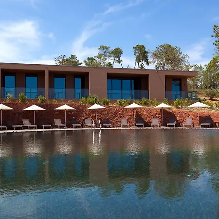 Nau Morgado Golf & Country Club Готель Портіман