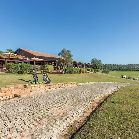 Nau Morgado Golf & Country Club Готель