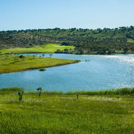 Nau Morgado Golf & Country Club Готель