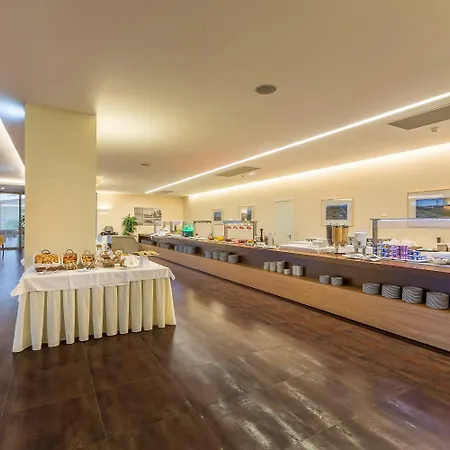 Nau Morgado Golf & Country Club 4*