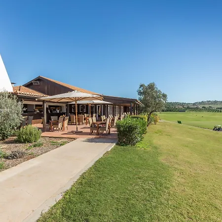מלון Nau Morgado Golf & Country Club