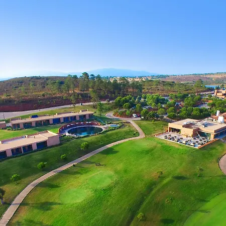 Nau Morgado Golf & Country Club Готель