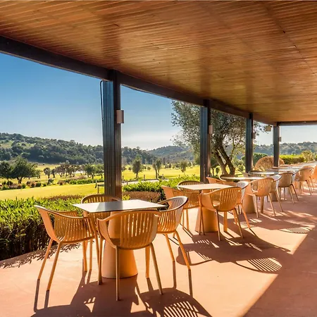 Nau Morgado Golf & Country Club Готель 4*