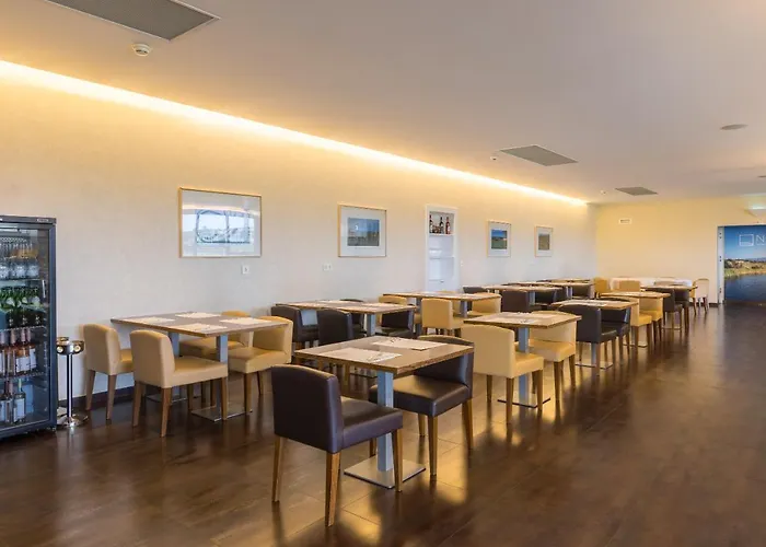 Nau Morgado Golf & Country Club Готель 4*