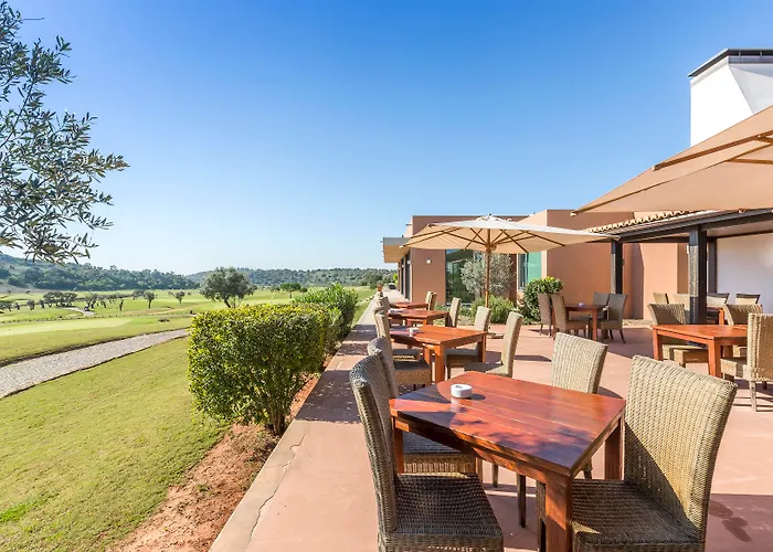 فندق Nau Morgado Golf & Country Club 4*