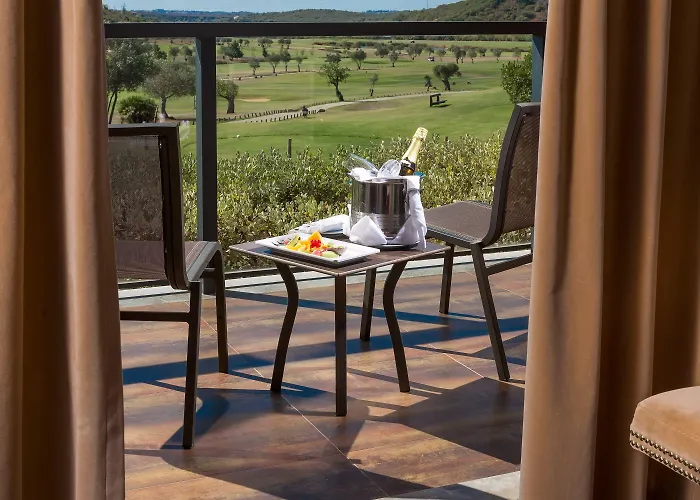 Nau Morgado Golf & Country Club Hotel 4*